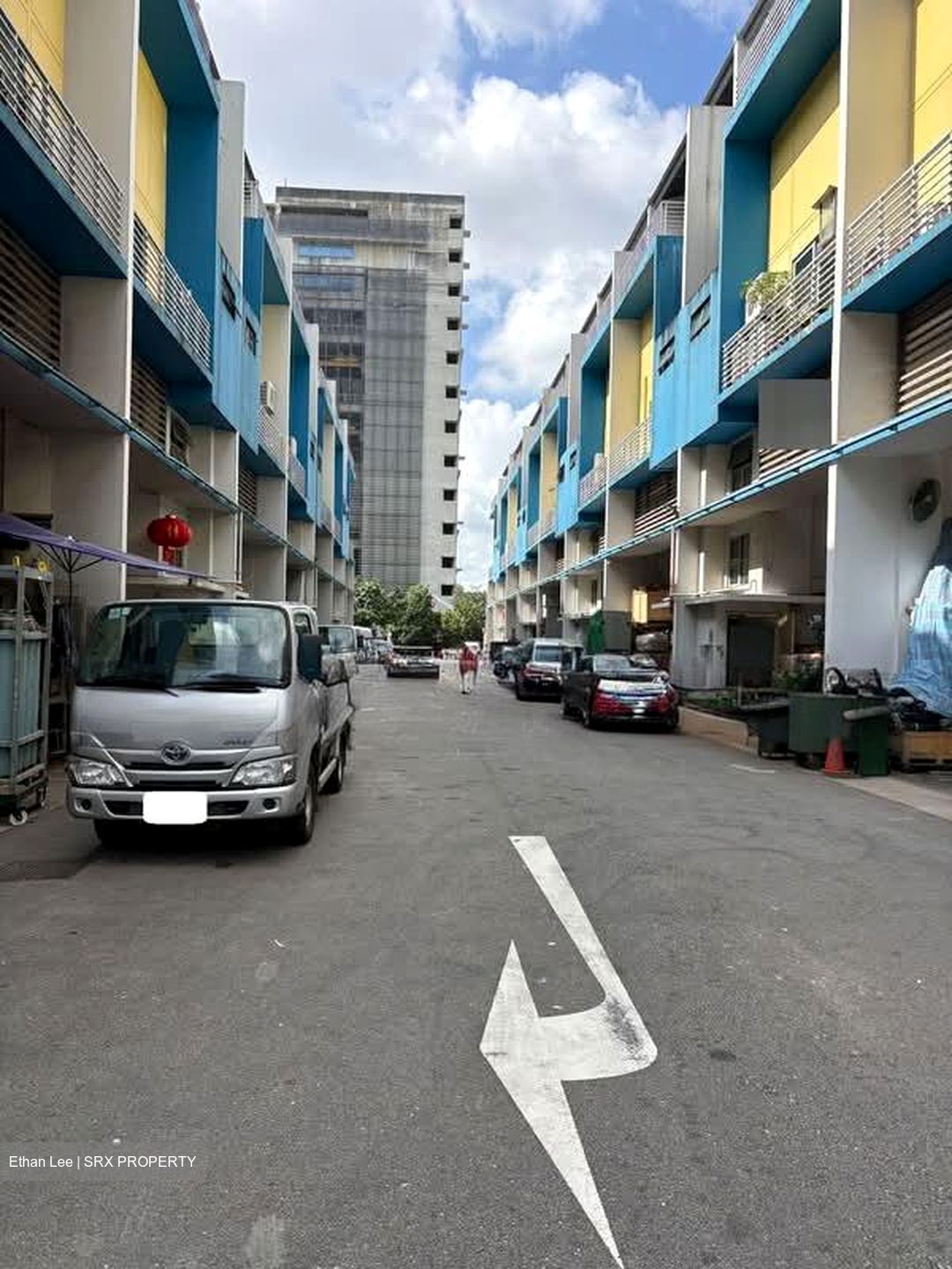 Enterprise Road (D22), Factory #534762311